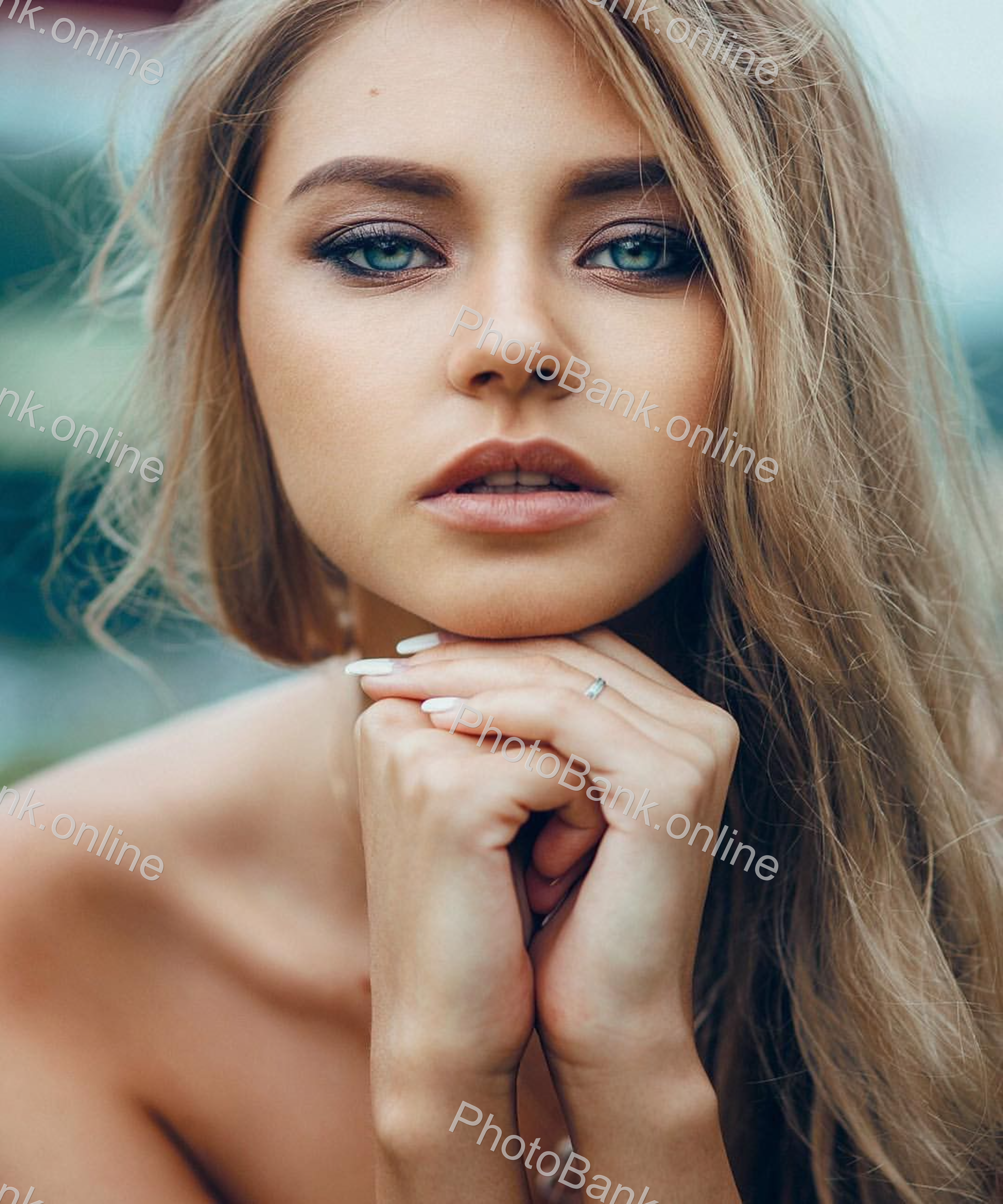 д